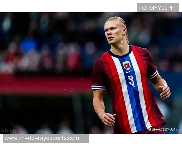 卡哈兰德力压群雄在足坛崭露头角成新时代锋线霸主